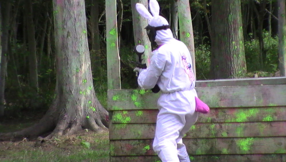 Enterrement de vie de garçon lapin paintball 2